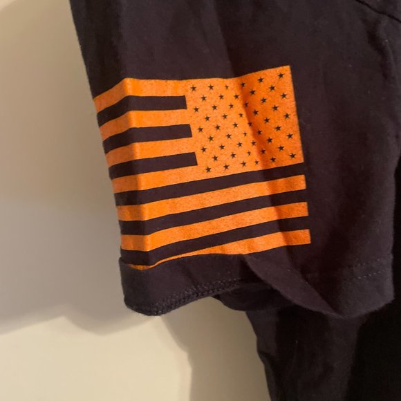 Grunt Style Tee Short Sleeve - Skull made with Guns - Size M - Picture 2 of 3